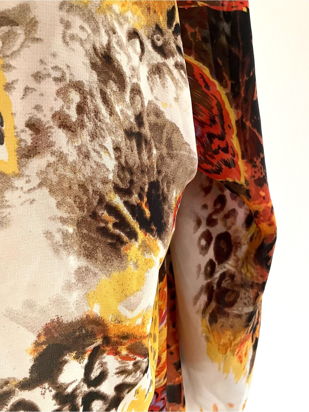 Women’s Multicolor Feather-Print Blouse - Lightweight Scoop Neck Top - Picture 5 of 8